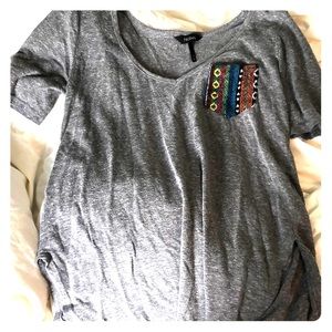 pocket tee